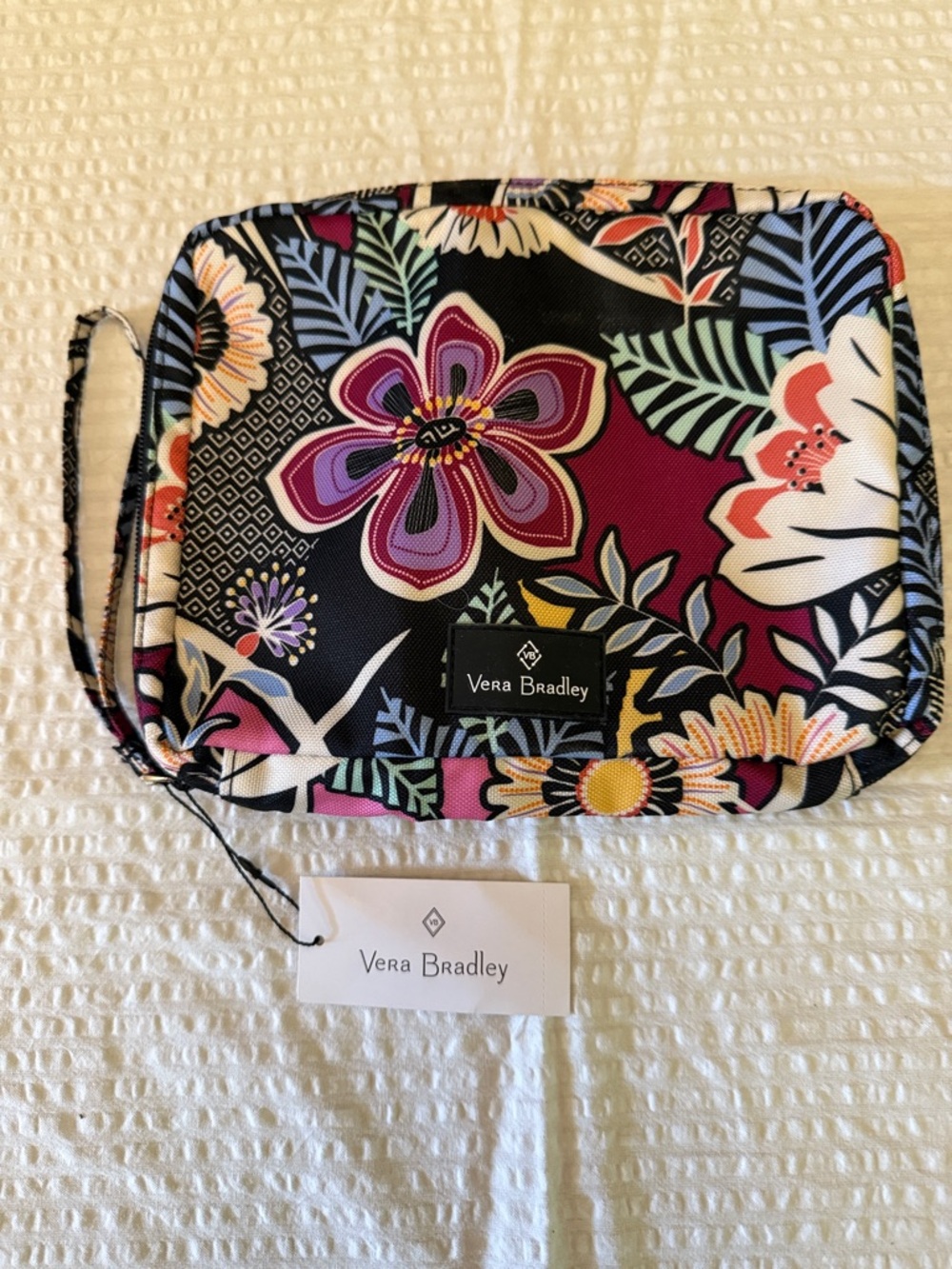 Vera Bradley Kauai Floral Wipes Pouch - New!